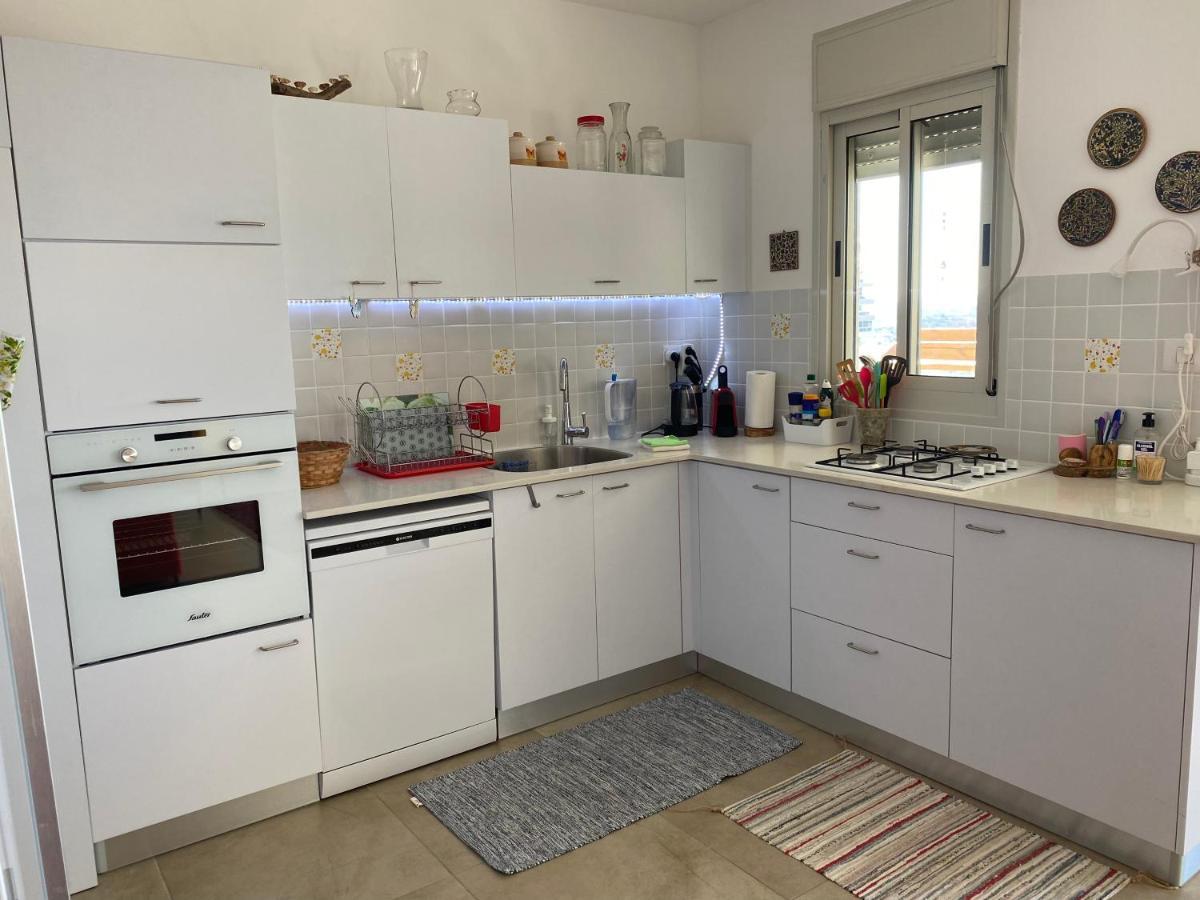 Acre Sea View 11Th Floor Apartment Extérieur photo